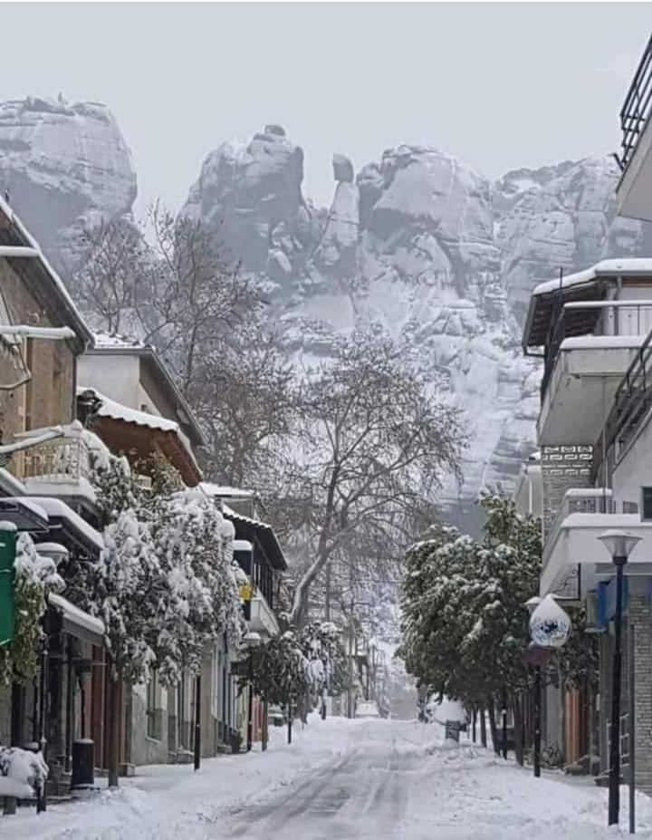 Meteora Countryside Villa Καλαμπάκα Δωμάτιο φωτογραφία